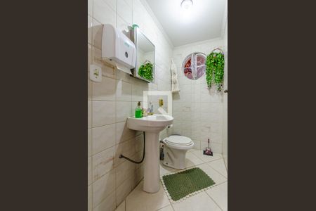 Casa à venda com 143m², 3 quartos e 3 vagas Casa à venda com 143m², 3 quartos e 3 vagasLavabo