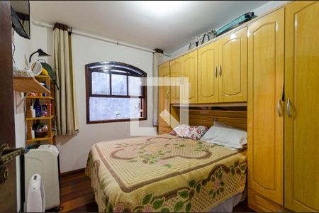 Casa à venda com 143m², 3 quartos e 3 vagas Casa à venda com 143m², 3 quartos e 3 vagasQuarto 2