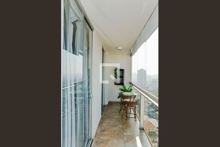 Studio à venda com 62m², 1 quarto e 1 vagaVaranda