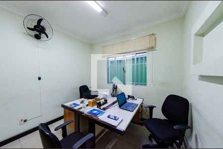 Casa à venda com 420m², 5 quartos e 7 vagasQuarto 2