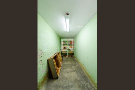 Casa à venda com 420m², 5 quartos e 7 vagasQuarto de despejo