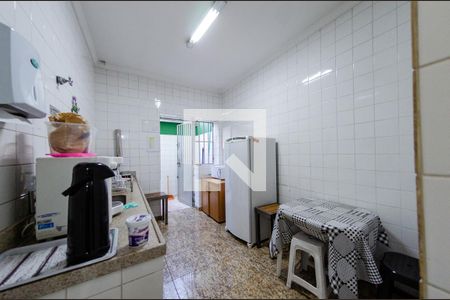 Casa à venda com 420m², 5 quartos e 7 vagasCozinha