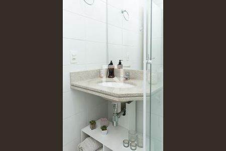 Apartamento à venda com 62m², 2 quartos e 1 vagaBanheiro 2