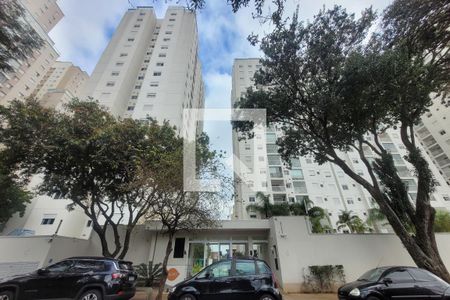 Apartamento para alugar com 65m², 3 quartos e 1 vaga Apartamento para alugar com 65m², 3 quartos e 1 vagaFachada