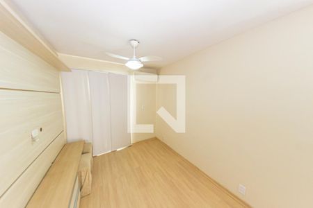 Sala de apartamento para alugar com 2 quartos, 60m² em Campinho, Rio de Janeiro