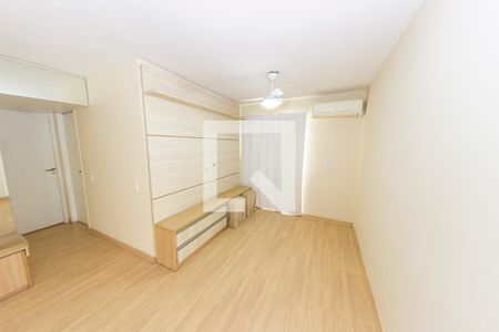 Sala de apartamento para alugar com 2 quartos, 60m² em Campinho, Rio de Janeiro
