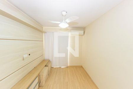 Sala de apartamento para alugar com 2 quartos, 60m² em Campinho, Rio de Janeiro