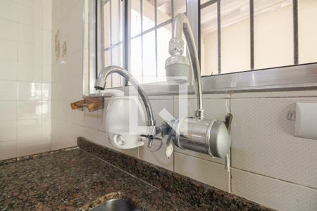 Casa de condomínio para alugar com 120m², 2 quartos e sem vagaCozinha 