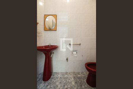 Casa de condomínio para alugar com 120m², 2 quartos e sem vagaBanheiro 2
