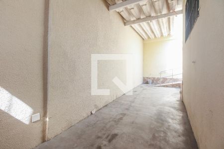 Casa de condomínio para alugar com 120m², 2 quartos e sem vagaGaragem 