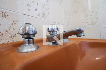 Casa de condomínio para alugar com 120m², 2 quartos e sem vagaBanheiro 1