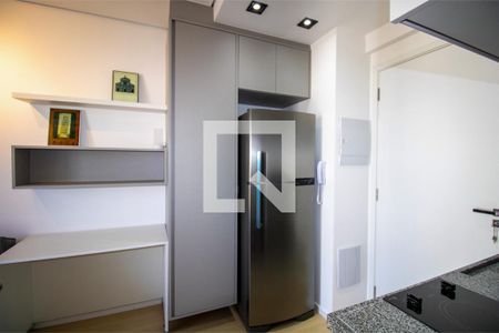 Cozinha  de kitnet/studio à venda com 1 quarto, 27m² em Vila Nova Conceição, São Paulo