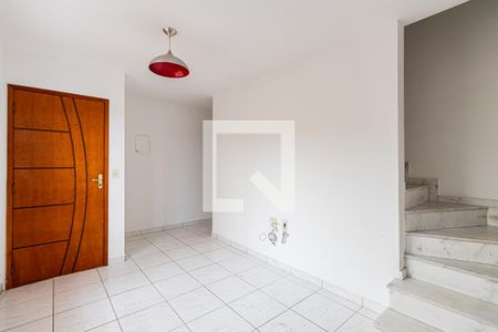 Sala de casa de condomínio para alugar com 2 quartos, 75m² em Vila Matilde, São Paulo