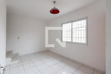 Sala de casa de condomínio para alugar com 2 quartos, 75m² em Vila Matilde, São Paulo