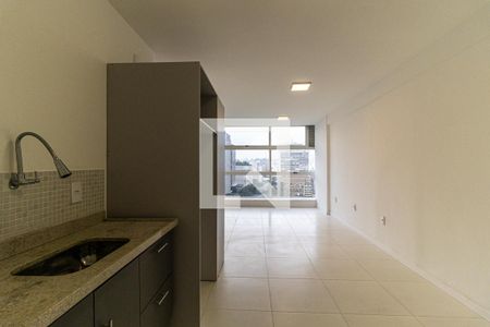 Cozinha de kitnet/studio para alugar com 1 quarto, 37m² em Centro, São Paulo