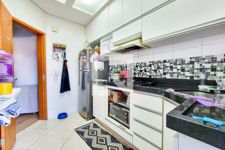 Cozinha e Área de Serviço de apartamento para alugar com 2 quartos, 67m² em Conjunto Residencial Trinta E Um de Marco, São José dos Campos