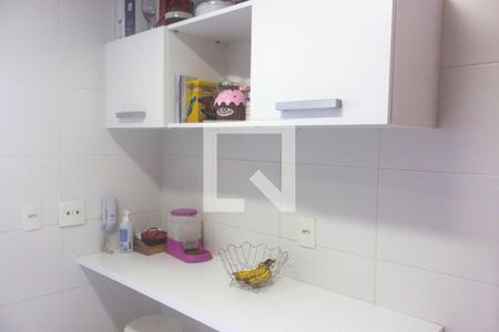Apartamento à venda com 100m², 3 quartos e 1 vaga Apartamento à venda com 100m², 3 quartos e 1 vagaCozinha - Armários