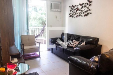 Apartamento à venda com 100m², 3 quartos e 1 vaga Apartamento à venda com 100m², 3 quartos e 1 vagaSala