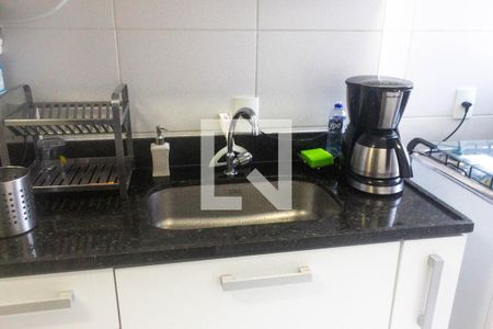 Apartamento à venda com 100m², 3 quartos e 1 vaga Apartamento à venda com 100m², 3 quartos e 1 vagaDetalhe da cozinha