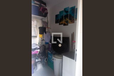 Apartamento à venda com 100m², 3 quartos e 1 vaga Apartamento à venda com 100m², 3 quartos e 1 vagaQuarto de Serviço