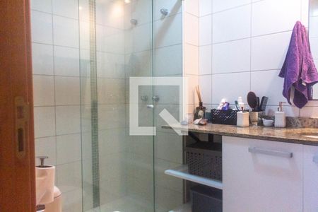 Apartamento à venda com 100m², 3 quartos e 1 vaga Apartamento à venda com 100m², 3 quartos e 1 vagaBanheiro