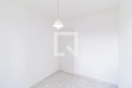 Quarto 2 de apartamento para alugar com 2 quartos, 45m² em Vila da Oportunidade, Carapicuíba