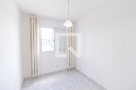 Quarto 1 de apartamento para alugar com 2 quartos, 45m² em Vila da Oportunidade, Carapicuíba
