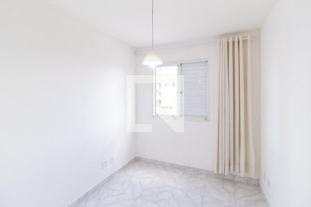 Quarto 2 de apartamento para alugar com 2 quartos, 45m² em Vila da Oportunidade, Carapicuíba