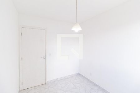 Quarto 2 de apartamento para alugar com 2 quartos, 45m² em Vila da Oportunidade, Carapicuíba