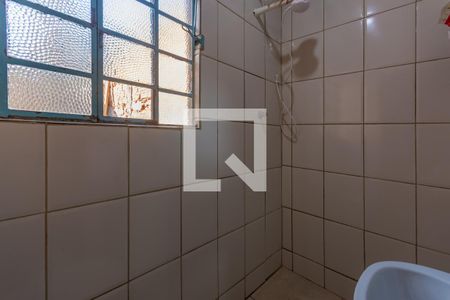 Banheiro social de casa à venda com 1 quarto, 1100m² em São Luiz, Belo Horizonte