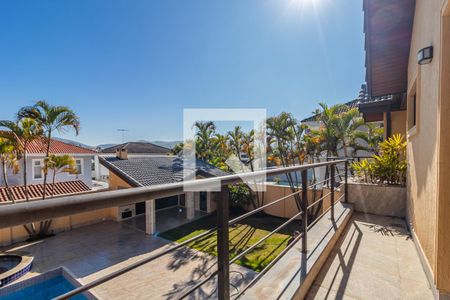 Casa de condomínio à venda com 800m², 4 quartos e 6 vagas Casa de condomínio à venda com 800m², 4 quartos e 6 vagasSacada Suíte 2