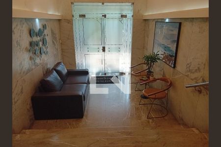Apartamento à venda com 130m², 3 quartos e sem vagaHall de entrada