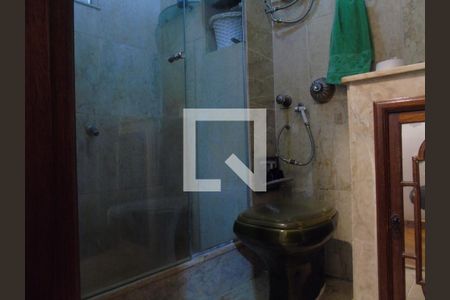 Apartamento à venda com 130m², 3 quartos e sem vagaBanheiro