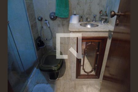 Apartamento à venda com 130m², 3 quartos e sem vagaBanheiro