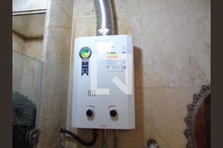 Apartamento à venda com 130m², 3 quartos e sem vagaDetalhe Banheiro