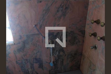 Apartamento à venda com 130m², 3 quartos e sem vagaDetalhe Banheiro da Suíte