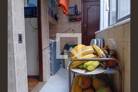 Apartamento à venda com 130m², 3 quartos e sem vagaÁrea de Serviço