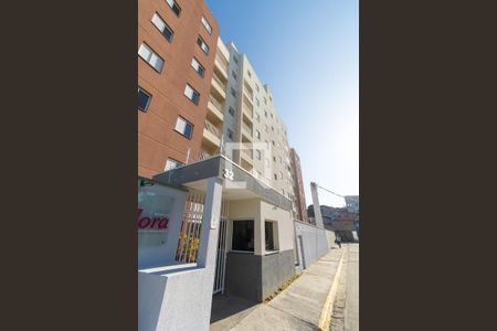 Apartamento para alugar com 53m², 2 quartos e 1 vaga Apartamento para alugar com 53m², 2 quartos e 1 vagaFachada