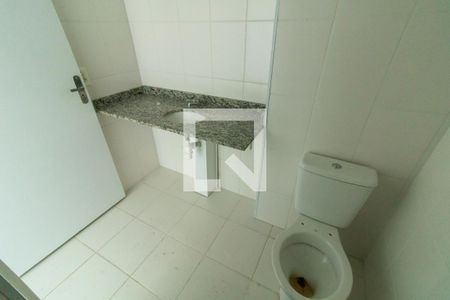 Apartamento para alugar com 53m², 2 quartos e 1 vaga Apartamento para alugar com 53m², 2 quartos e 1 vagaBanheiro