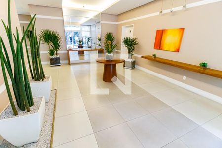 Apartamento à venda com 83m², 2 quartos e 2 vagas Apartamento à venda com 83m², 2 quartos e 2 vagasHall social