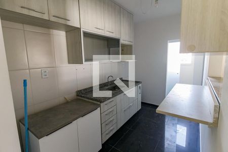 Apartamento à venda com 83m², 2 quartos e 2 vagas Apartamento à venda com 83m², 2 quartos e 2 vagasCozinha - Armários