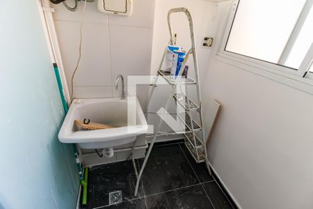 Apartamento à venda com 83m², 2 quartos e 2 vagas Apartamento à venda com 83m², 2 quartos e 2 vagasÁrea de Serviço