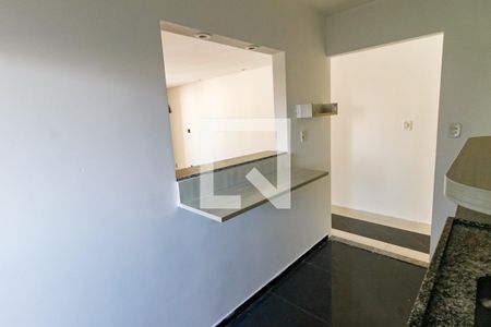 Apartamento à venda com 83m², 2 quartos e 2 vagas Apartamento à venda com 83m², 2 quartos e 2 vagasCozinha - Armários