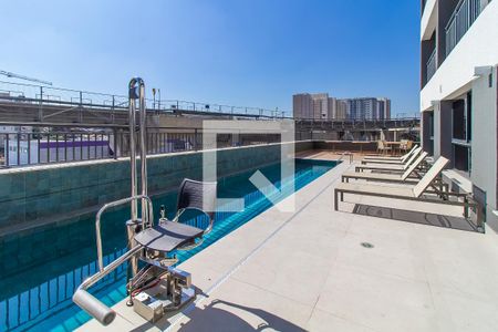 Studio à venda com 30m², 1 quarto e sem vagaÁrea comum - Piscina