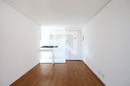 Sala de apartamento para alugar com 2 quartos, 51m² em Vila Guilherme, São Paulo