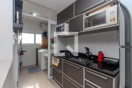 Apartamento para alugar com 50m², 2 quartos e 1 vaga Apartamento para alugar com 50m², 2 quartos e 1 vagaCozinha e Área de Serviço