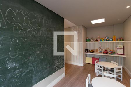 Apartamento para alugar com 50m², 2 quartos e 1 vaga Apartamento para alugar com 50m², 2 quartos e 1 vagaÁrea Comum - Brinquedoteca