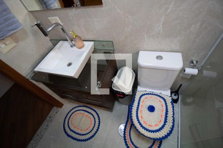 banheiro 1 de casa de condomínio à venda com 4 quartos, 190m² em Parque Imperial, São Paulo