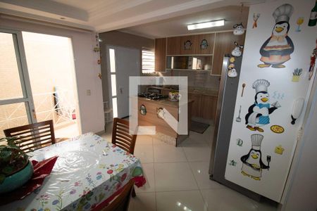 Casa de condomínio à venda com 190m², 4 quartos e 3 vagasCozinha 