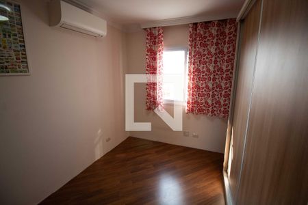 Casa de condomínio à venda com 190m², 4 quartos e 3 vagasQuarto 2